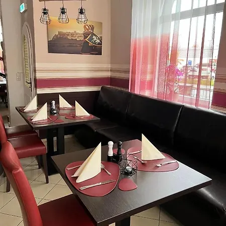 فندق Hotel-gasthof 